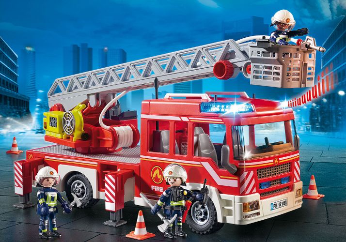 Игровой набор Playmobil - Пожарная машина с лестницей, купить недорого