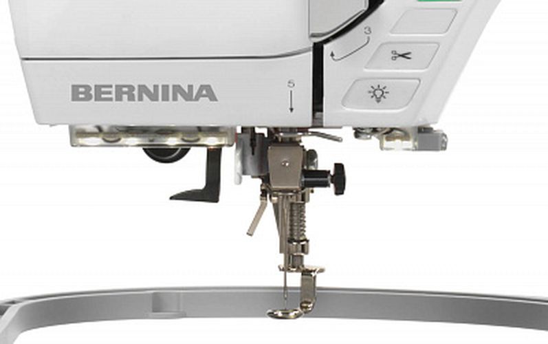 Швейная машина Bernina 500 OST + в.м., купить недорого