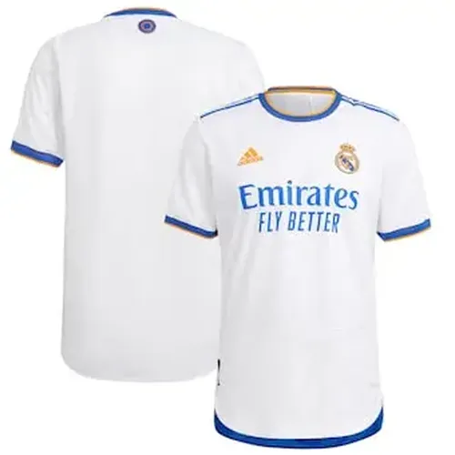 Футбольная форма Real Madrid 21/22
