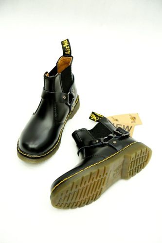 Botinkalar Dr. Martens 14799 (replica), в Узбекистане