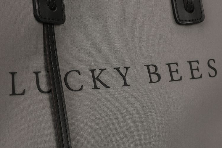 Ayollar sumkasi Lucky Bees 671LKB145, в Узбекистане