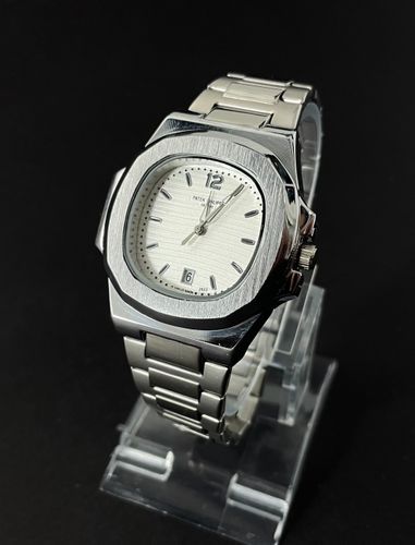 Часы кварцевые Patek Philippe 048654 Replica