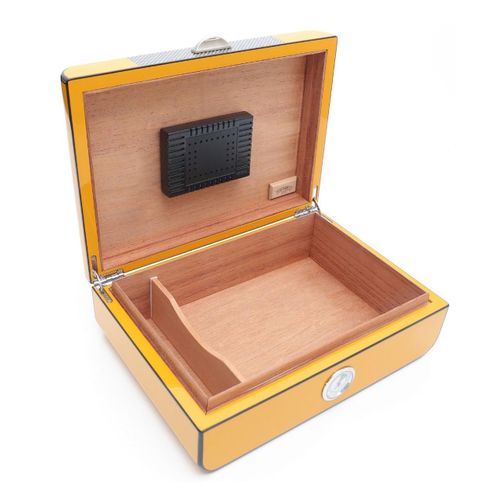 SAVINELLI хьюмидор CARBON FIBER LACQUERED HUMIDOR S61195L, купить недорого