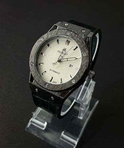 Часы кварцевые HUBLOT 45446 Replica