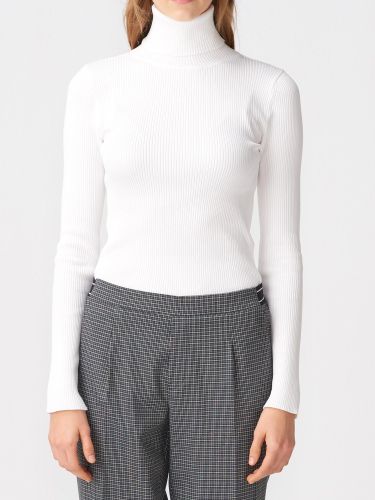 Vodolazka Dilvin T2386W-STD, в Узбекистане