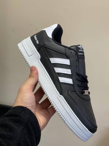 Adidas Replica Dassler 217 krossovkalari