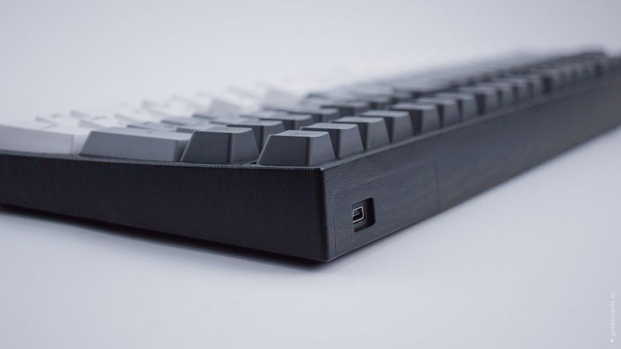 Gaming Klaviatura Varmilo MA108M V2 Yakumo, EC Sakura V2, RU, в Узбекистане