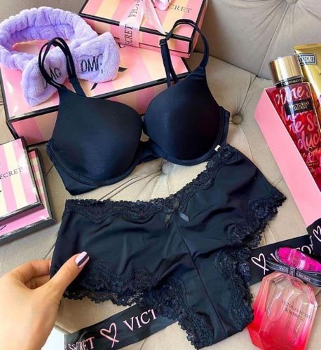 Комплект нижнего белья от Victoria Secret с пушапом 8673, Черный