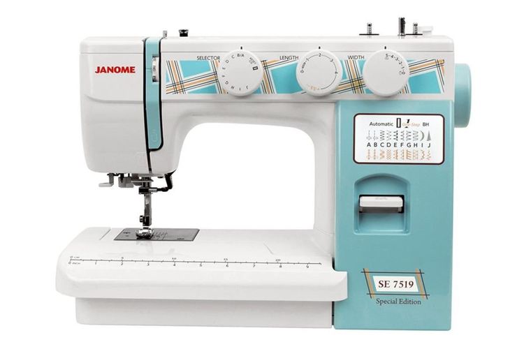 Швейная машина Janome SE7519