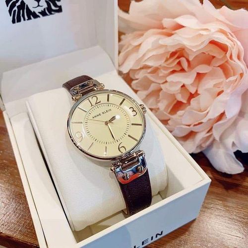 Anne Klein DFF90 ayollar soati, jigarrang