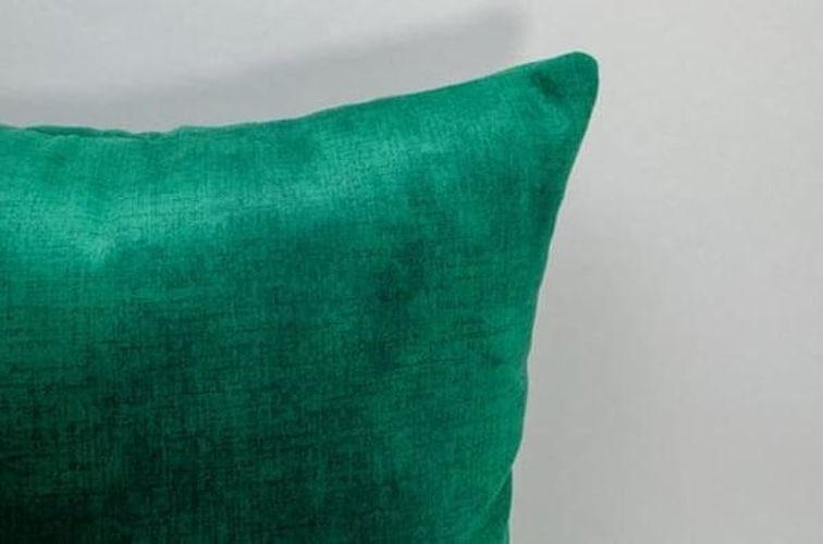 Декоративная подушка Yastex бархатная для офиса, дома и автомобиля Ya104, 40х40 см, Темно-Зеленый, купить недорого