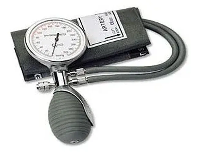 Сфигмоманометр механический KD-METER Aneroid Deluxe Palm