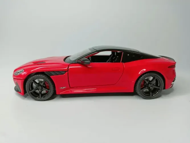 Машинка игрушка Aston Martin, Красный, купить недорого
