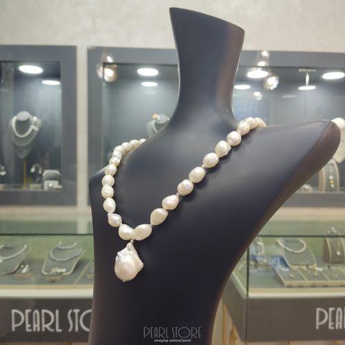 Колье Greatness из крупных барочных жемчужин и парагона PearlStore SH057-W1, в Узбекистане