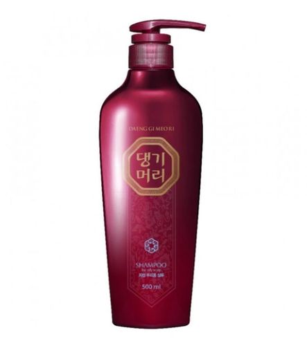 Шампунь для жирной кожи головы Daeng Gi Meo Ri Shampoo For Oily Scalp, 500 мл