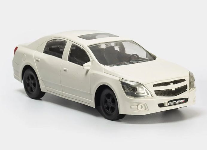 Машинка игрушка Chevrolet Cobalt LTZ, Белый