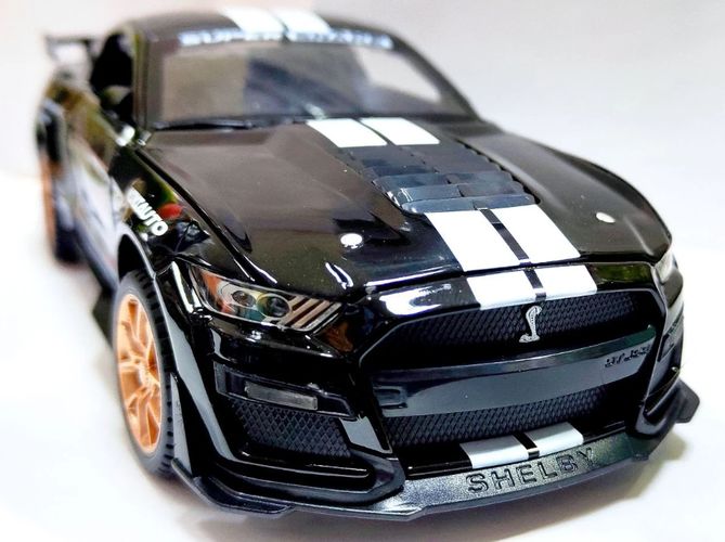 Машинка игрушка Ford Mustang Shelby gt500, Черный
