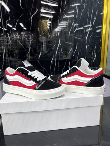 Мужские кроссовки Vans Old Skool A00678, Черный-красный