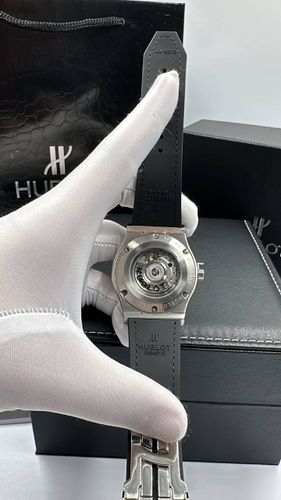 Hublot 216 erkaklar soati, qora