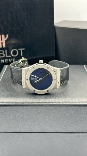 Erkaklar soatlari Hublot 219, Qora