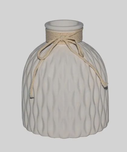 Керамическая ваза ребристая с веревочкой Bz-45, Белый