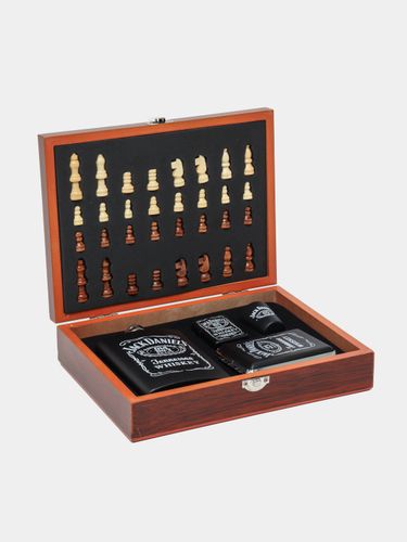 Подарочный набор шахматы для мужчин