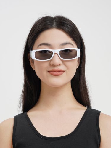 Ayollar uchun quyoshdan himoyalovchi ko‘zoynak CocoGlasses FLY-2326JEN, Oq