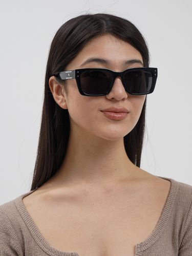 Солнцезащитные женские поляризационные очки CocoGlasses FLY-P2311GC, Черный