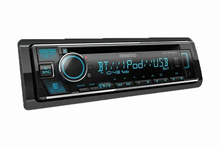 Автомобильный магнитофон Kenwood KDC-BT660U