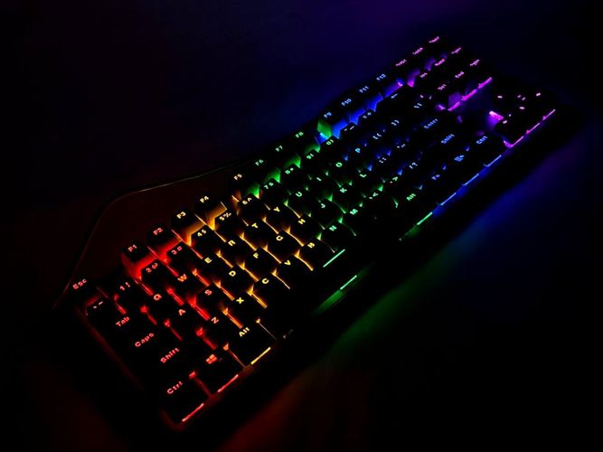Acer OKW132 mexanik klaviatura, orqa yorug'lik bilan, купить недорого