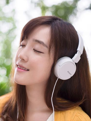 Quloqchinlar SONY MDR-ZX110AP, oq, 32900000 UZS
