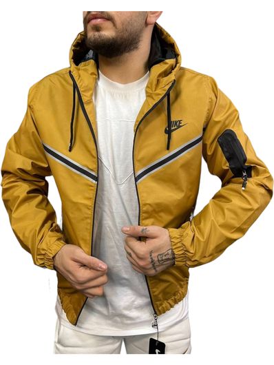 Ветровка реплика. Мужская куртка the North face Dryzzle all-weather Futurelight™. Mavi Jacket желтая мужская куртка. Зимние куртки мужские жолты. Куртка желтая мужская спортивная